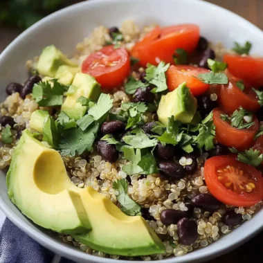 Quinoa, Black Bean & Avocado Bowl